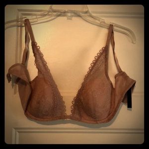 NWOT VS bra